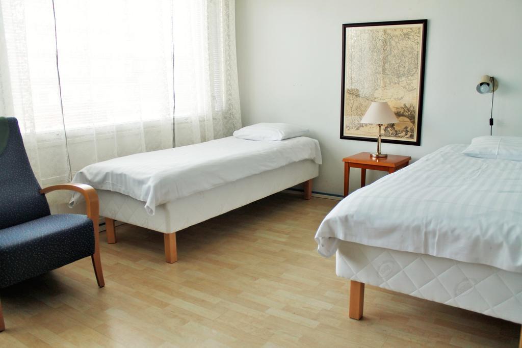 Hotel Turistihovi คูโวลา ภายนอก รูปภาพ